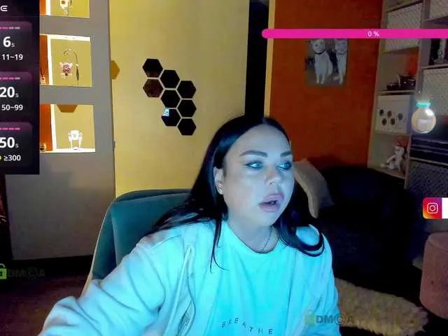 Offline OliviaGoold on BongaCams