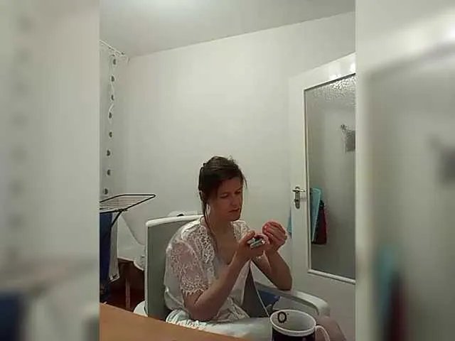 Offline P-A-N-I-K-A on BongaCams