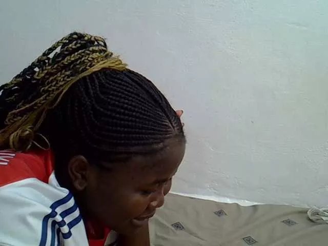 Freechat Prettybooty on BongaCams