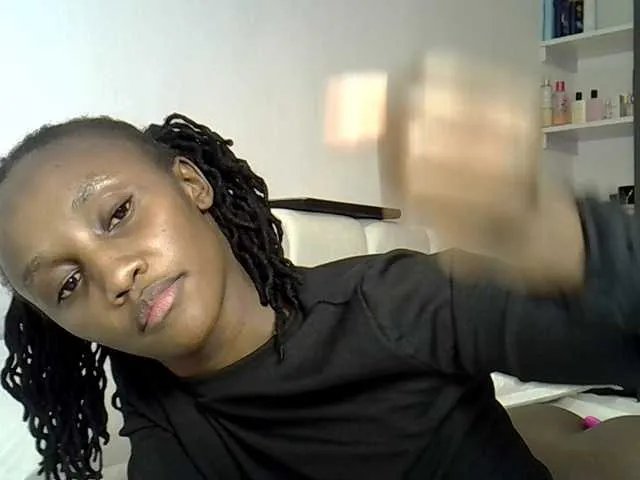 Freechat Prettygee on BongaCams