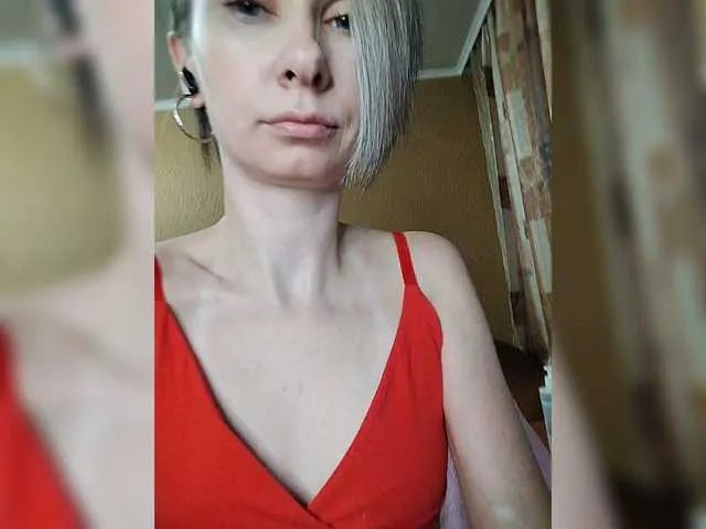 Offline prettyKris on BongaCams