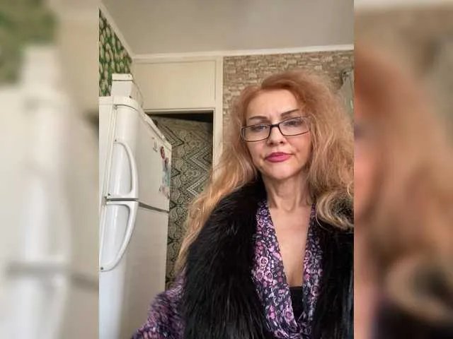 Freechat Ritia on BongaCams