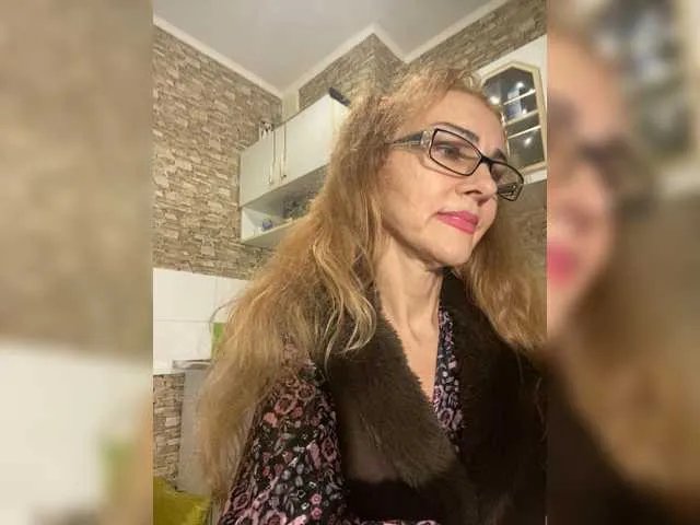 Freechat Ritia on BongaCams