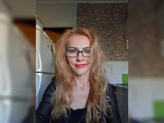 Freechat Ritia on BongaCams