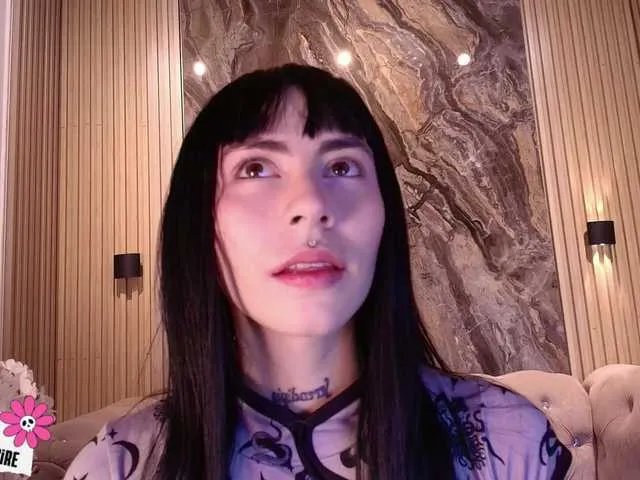 Offline Sabrinaa1 on BongaCams