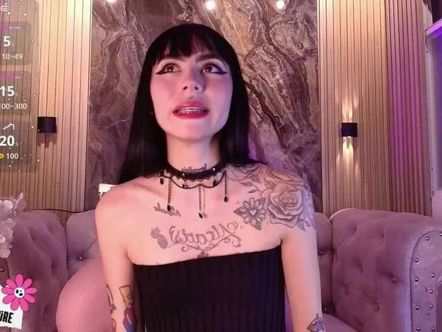 Offline Sabrinaa1 on BongaCams