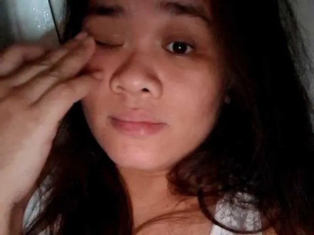 Freechat sexyasian27 on BongaCams