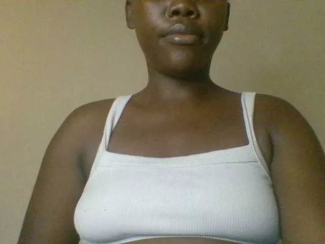 Offline Sexybaddie on BongaCams