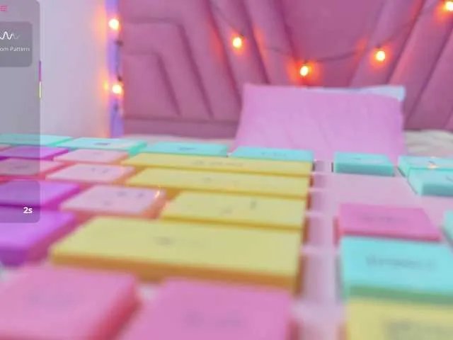 Offline skinnyprinces on BongaCams