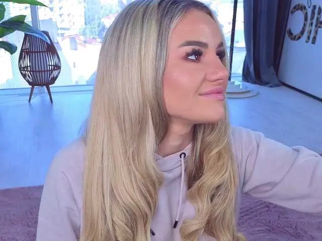 Freechat SpoilM3Mor3 on BongaCams