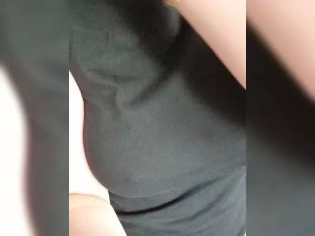 Offline Swit777 on BongaCams