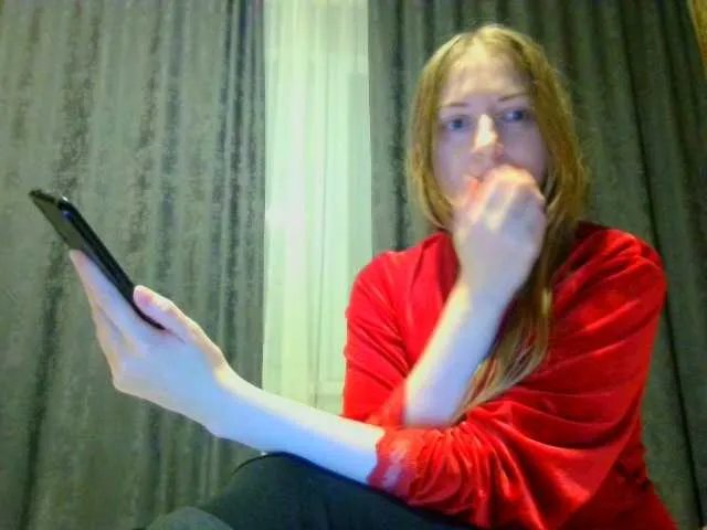 Offline Viktoria-play on BongaCams