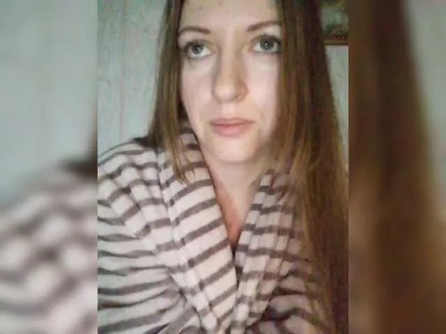 Offline Viktoria-play on BongaCams