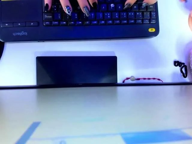 Offline Violetgirx on BongaCams