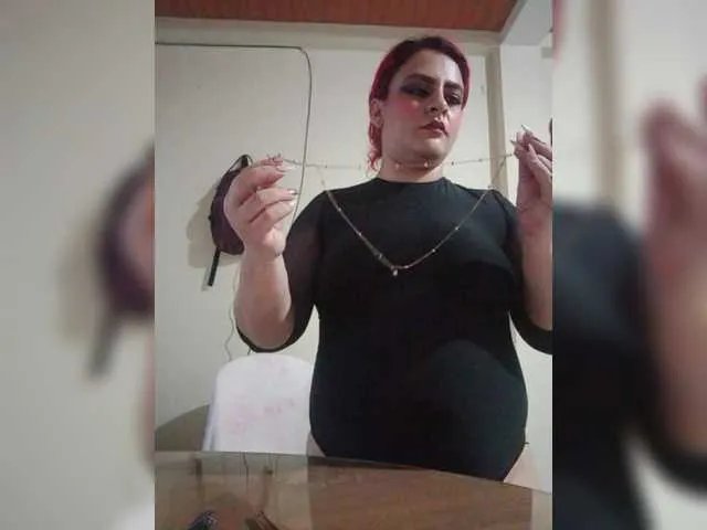 Freechat violettalynn on BongaCams