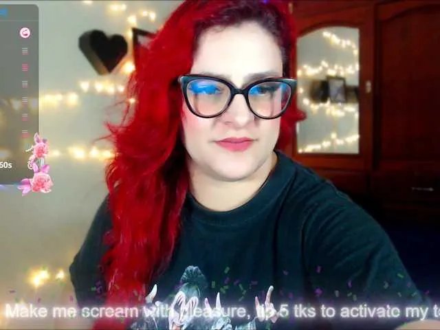 Freechat violettalynn on BongaCams