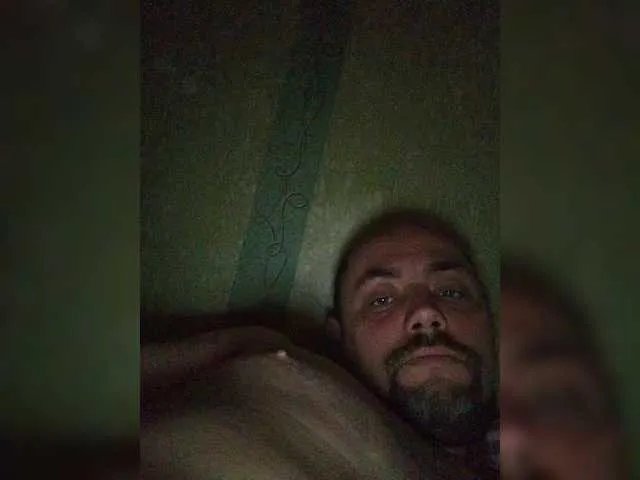 Offline Vitya2108 on BongaCams