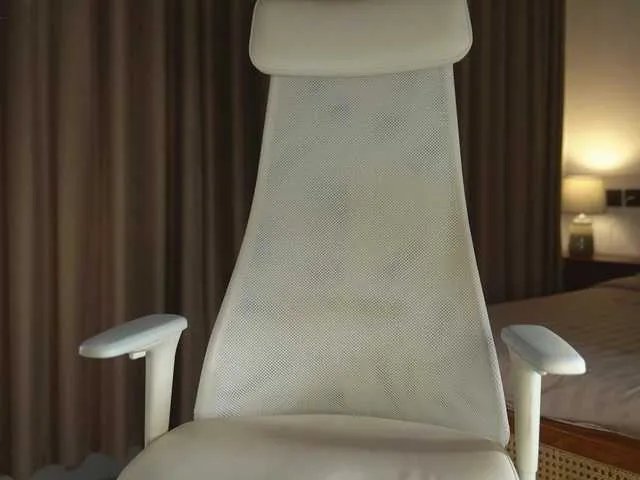 Offline vivian-cb on BongaCams