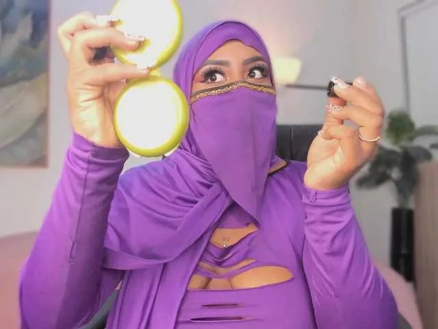 Offline Wife-jasmine on BongaCams