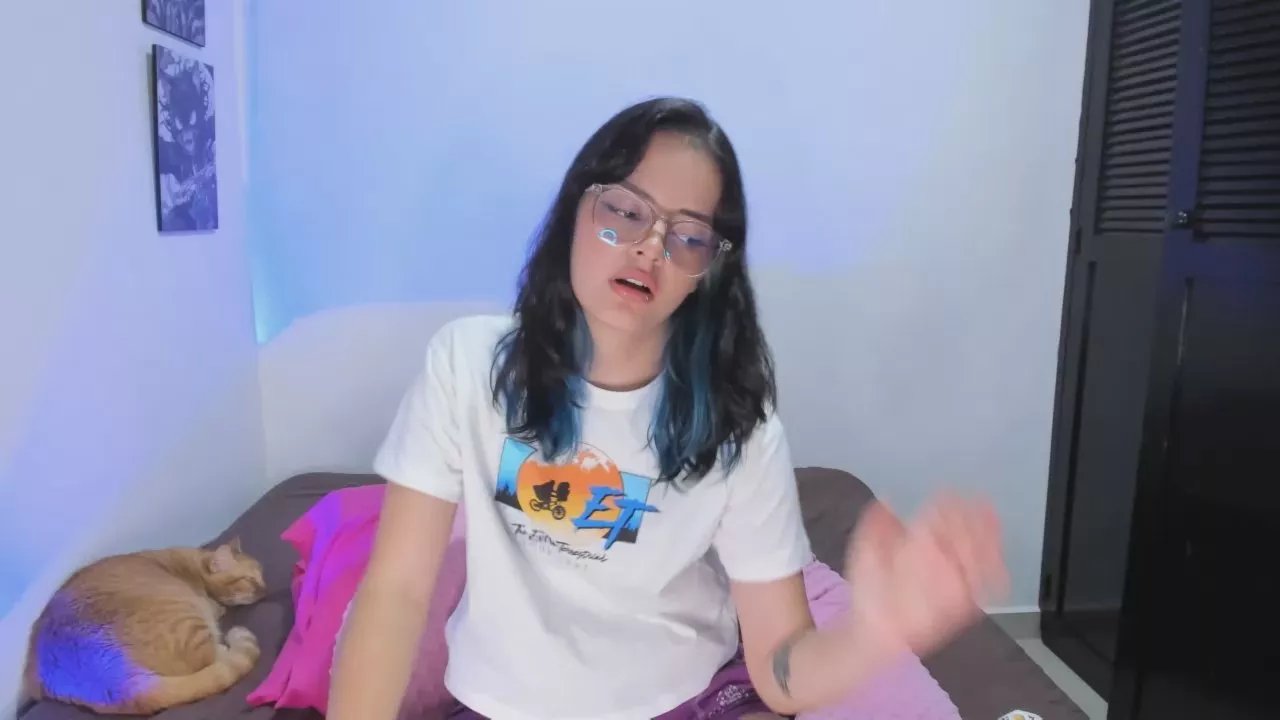 Freechat Abby_Saenz1 on Cam4