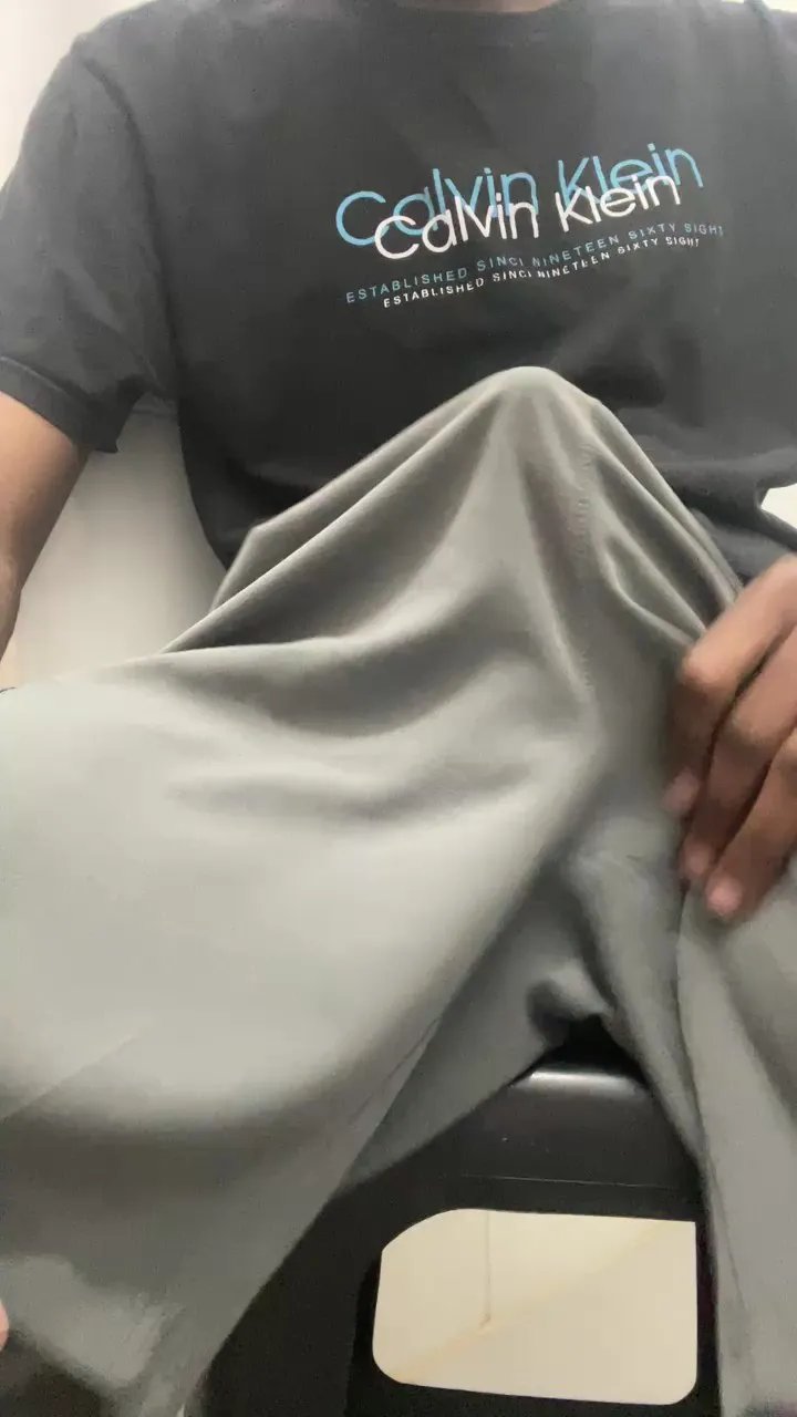 Offline Aboiac on Cam4