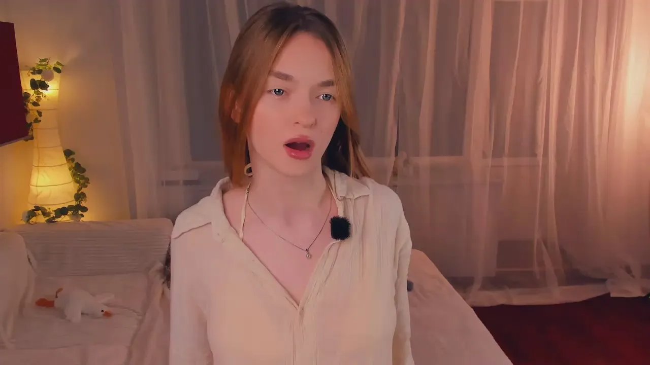 Freechat AccaCritchlow on Cam4