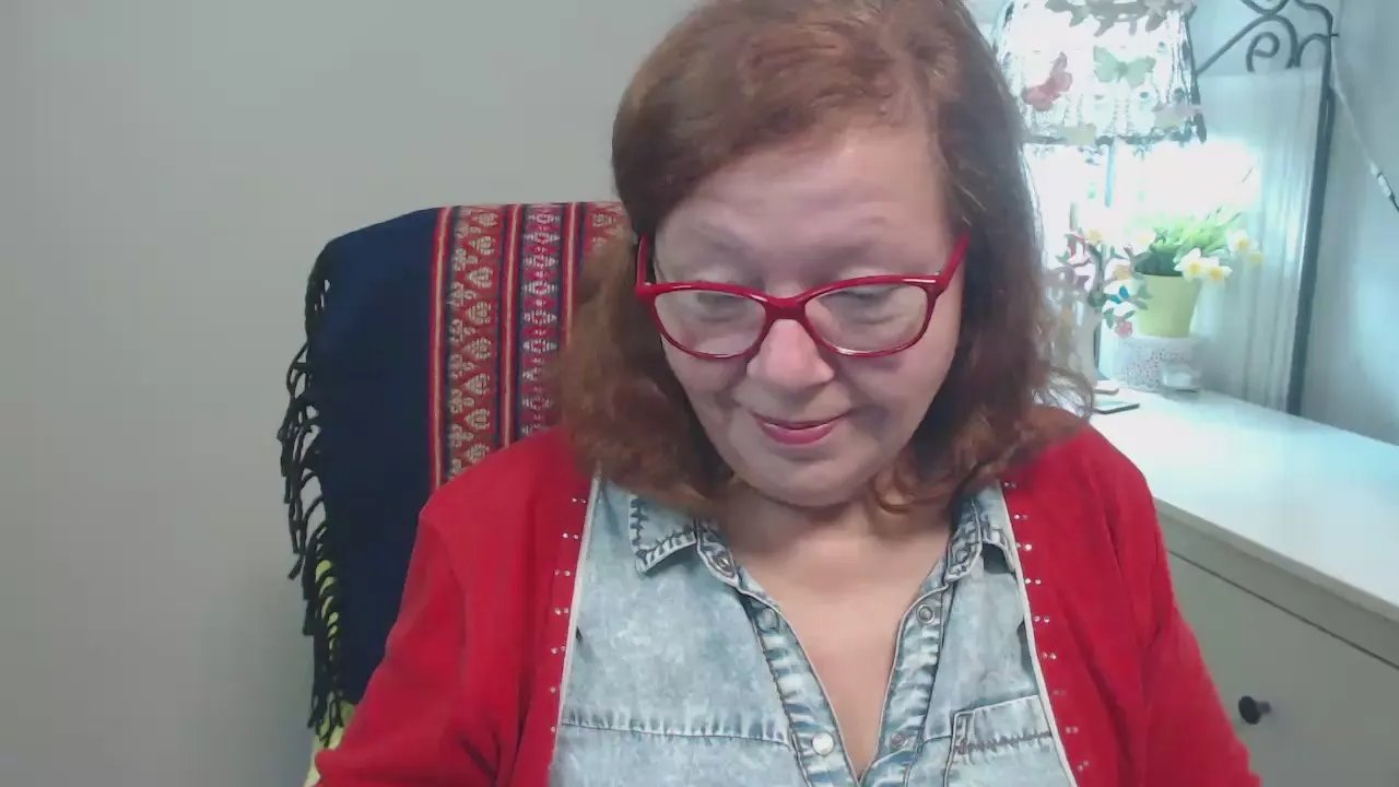 Offline adele69sexy on Cam4