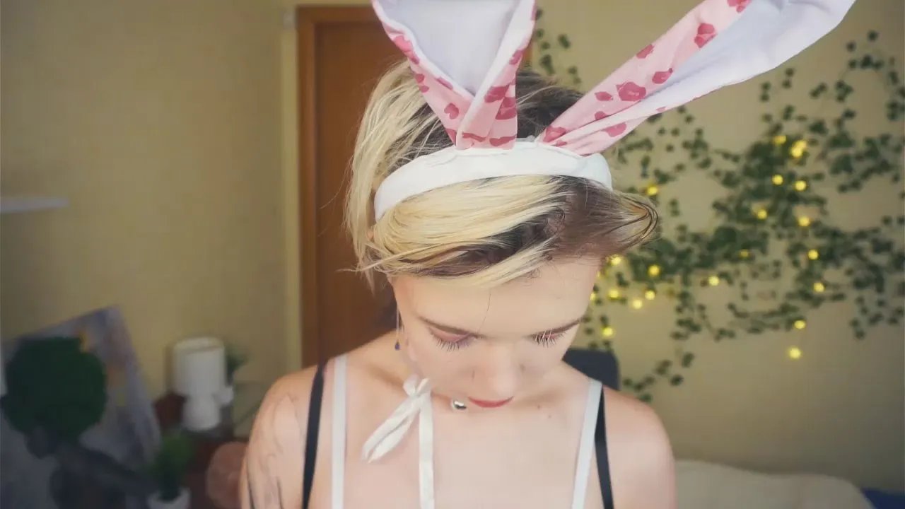 Offline AftonFountain on Cam4