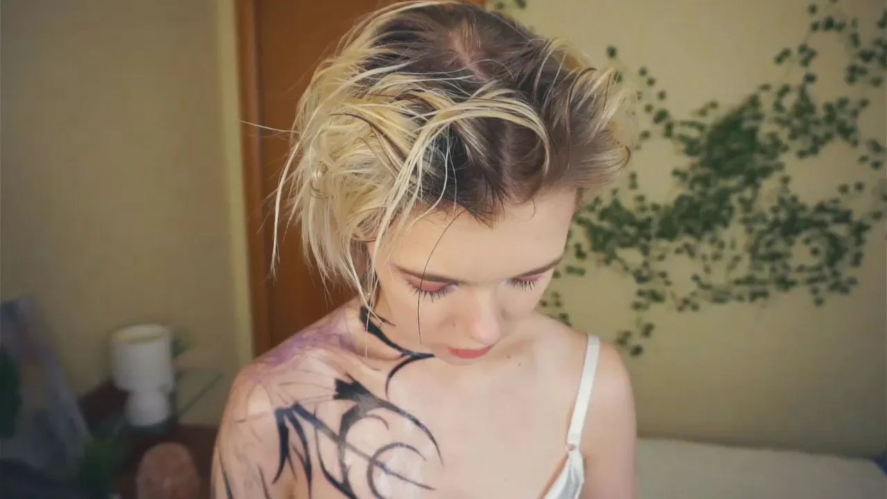 Offline AftonFountain on Cam4