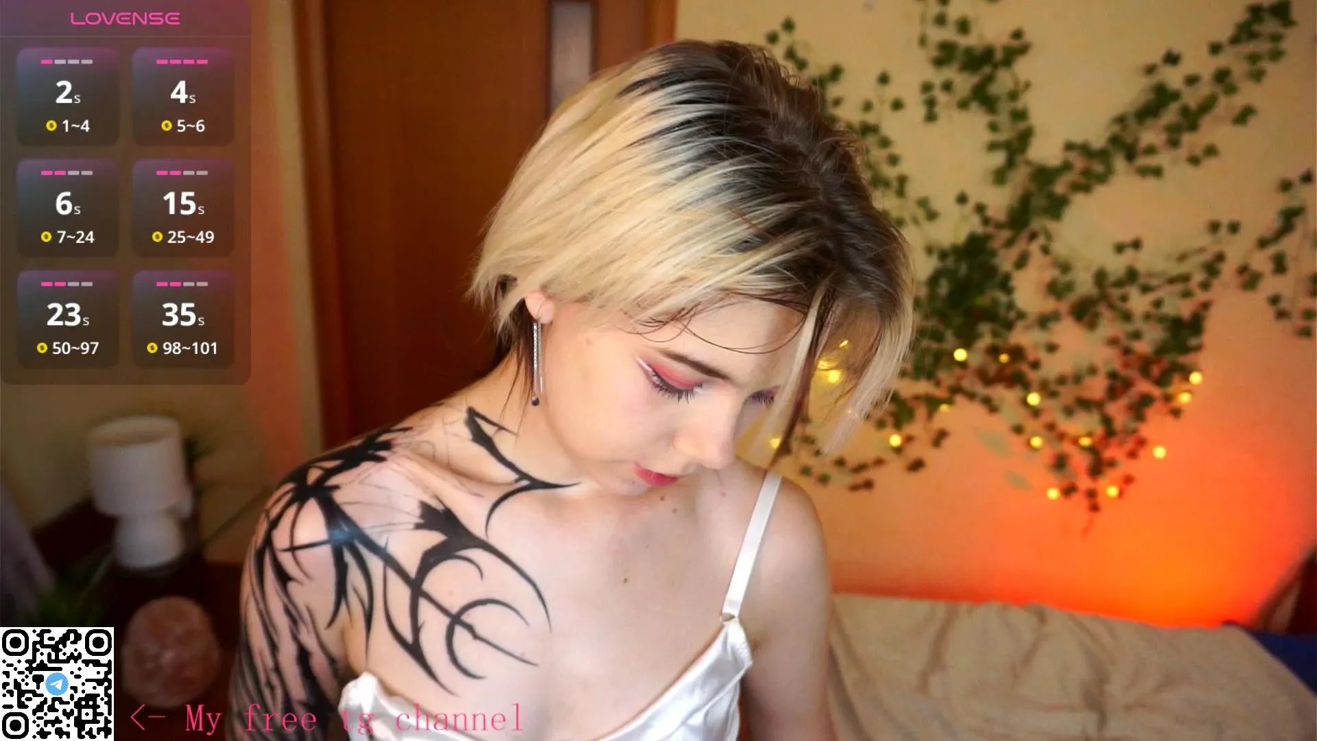 Offline AftonFountain on Cam4