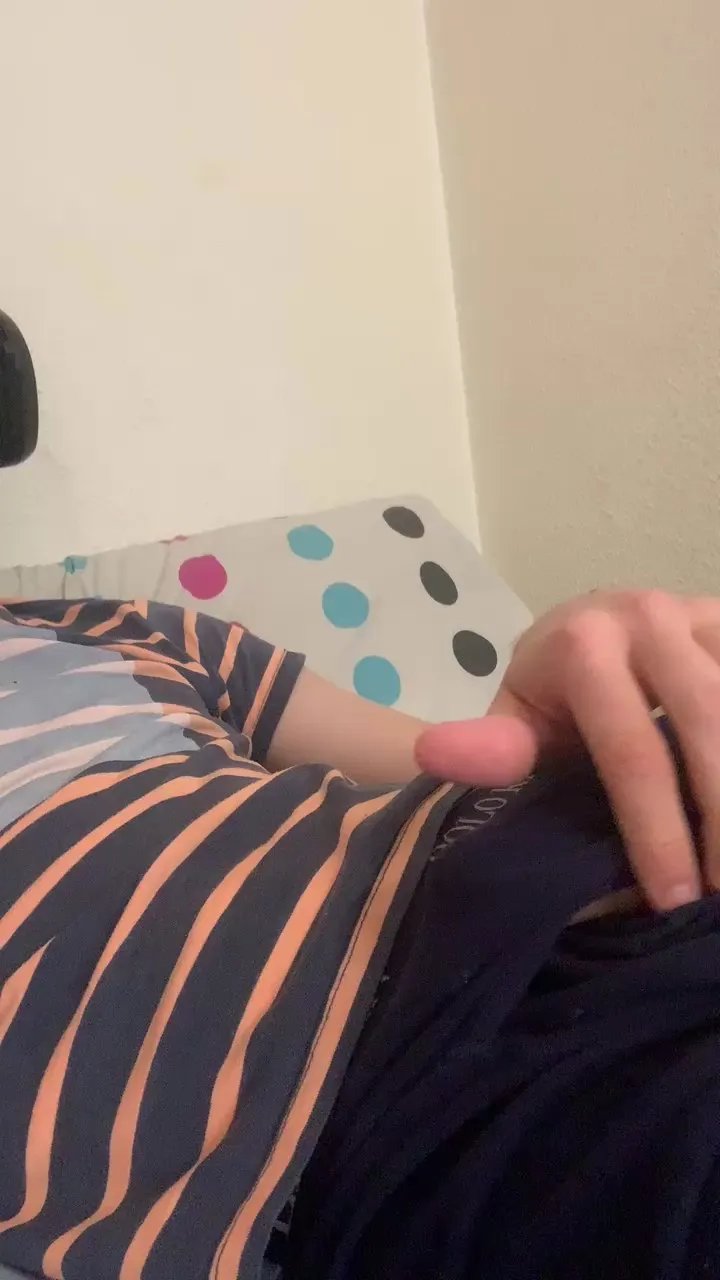 Offline Alexitwink19 on Cam4