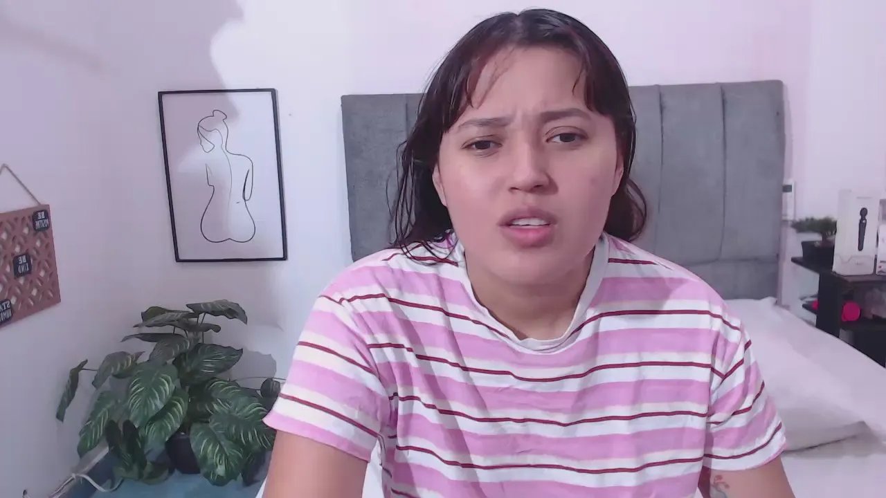 Offline alis_and_sophie on Cam4