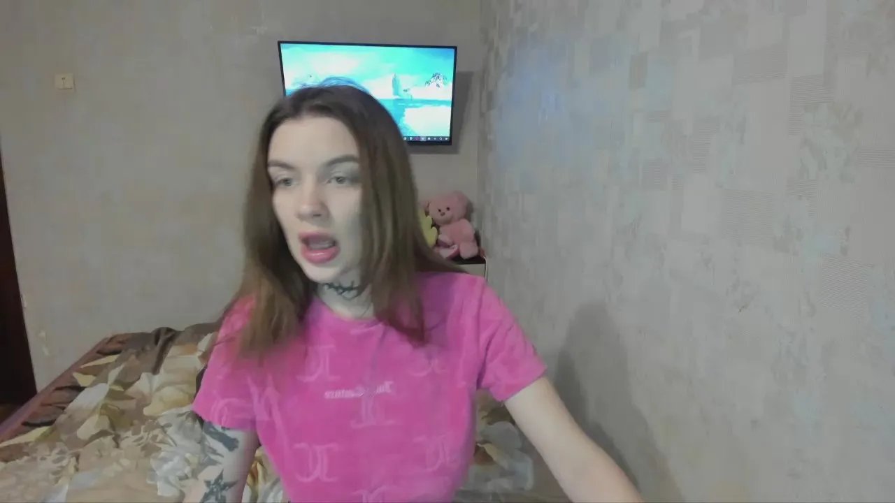 Offline AlisTris on Cam4