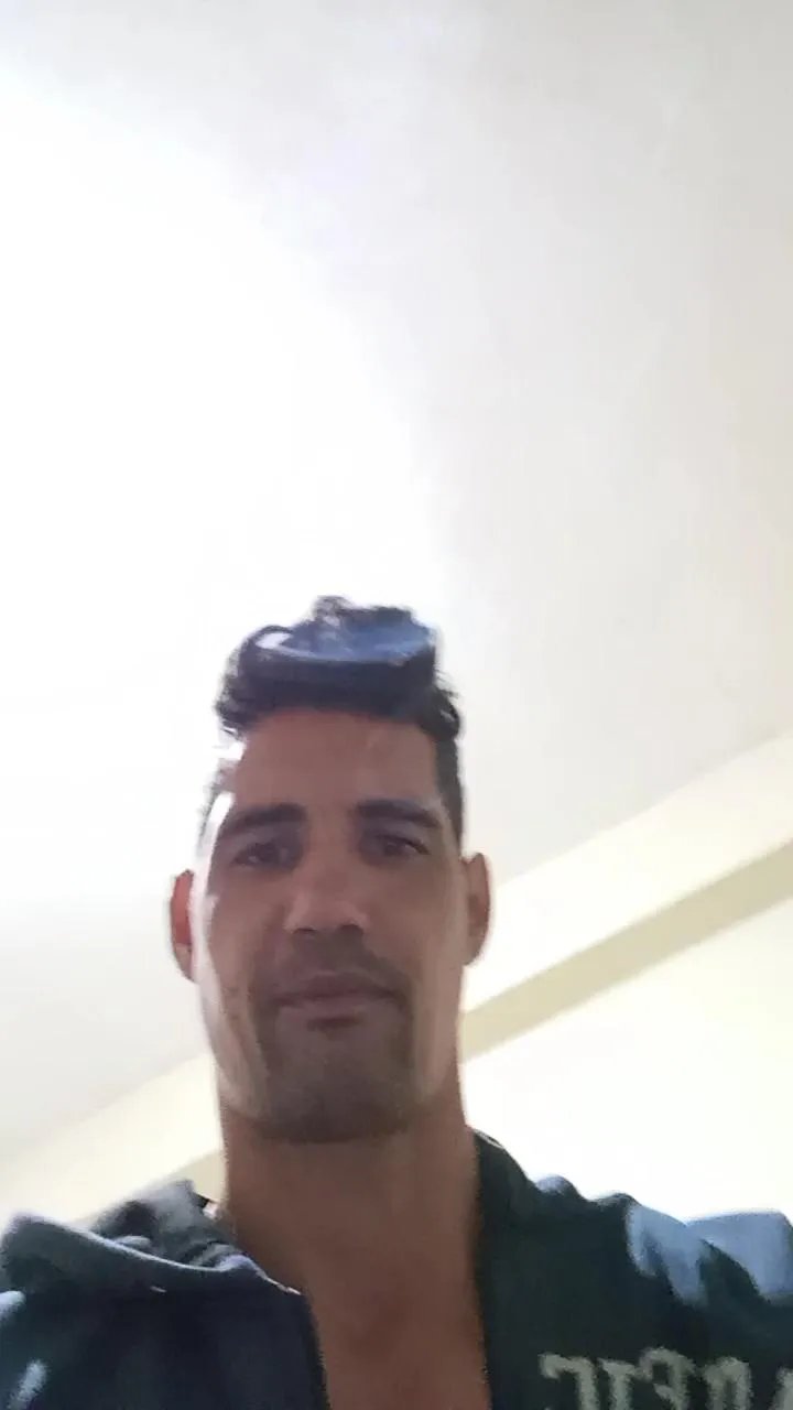 Offline Alk45 on Cam4