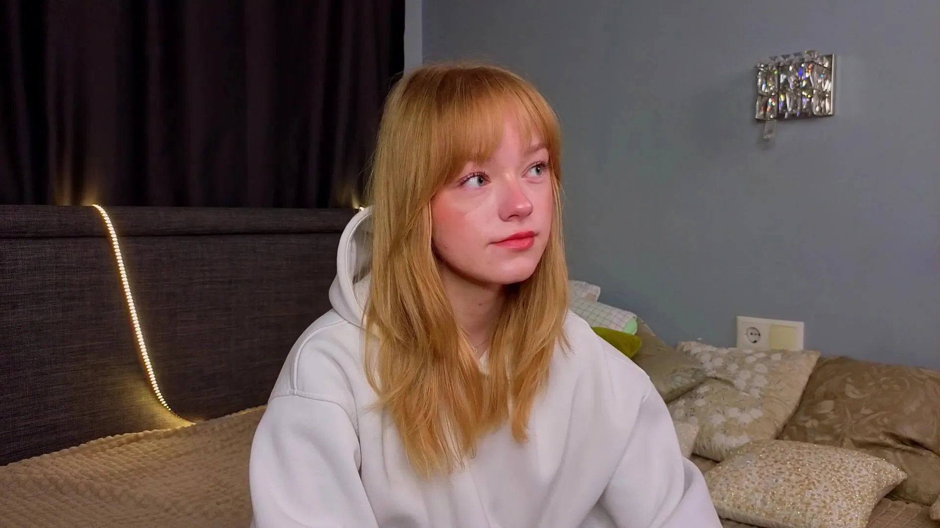 Offline AlleenCalligan on Cam4