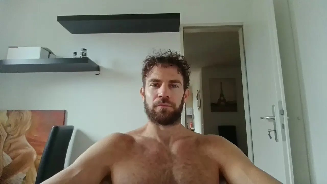 Offline ALPHA_HUNK on Cam4