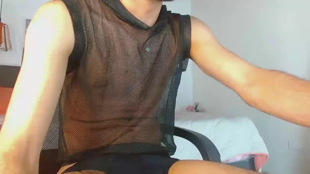 Offline andresnoir_ on Cam4