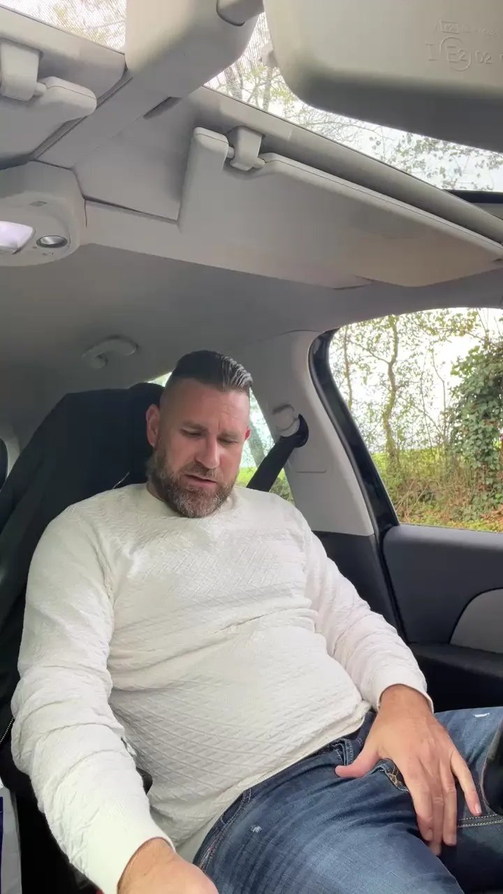 Offline Anjelo79 on Cam4