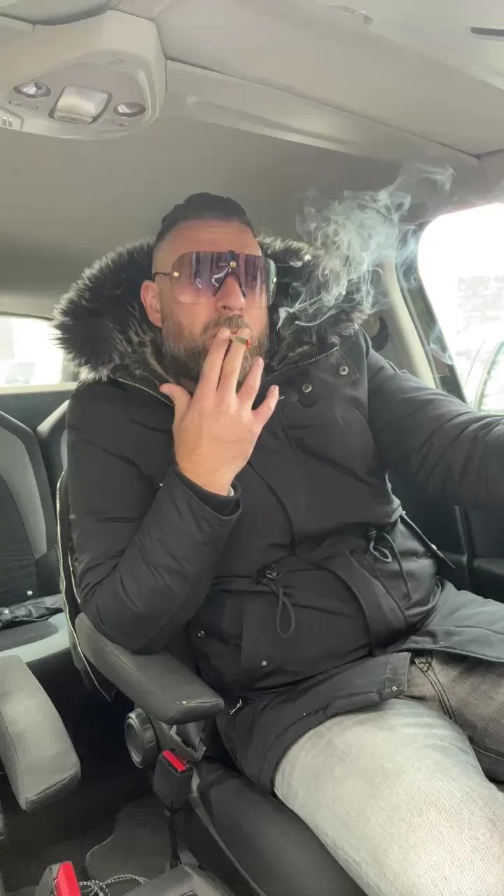 Offline Anjelo79 on Cam4