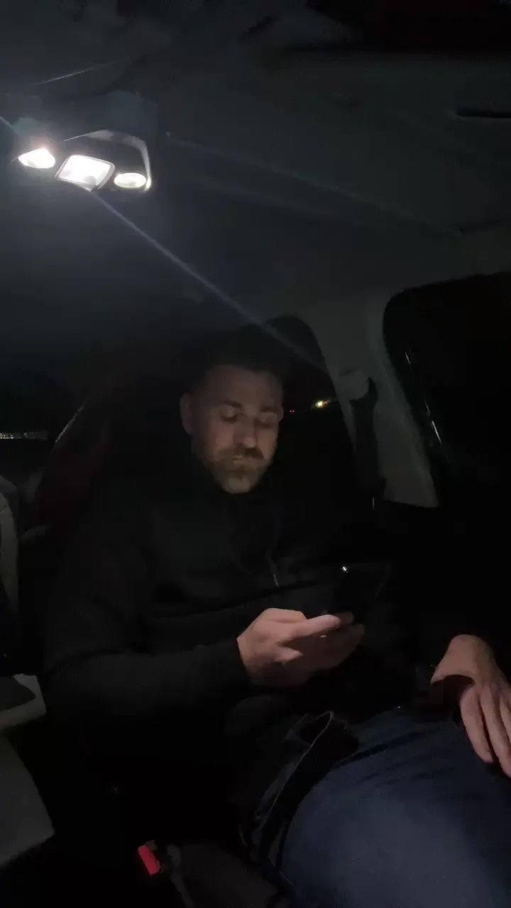 Offline Anjelo79 on Cam4