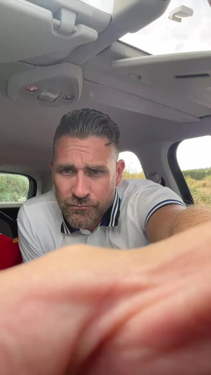 Offline Anjelo79 on Cam4