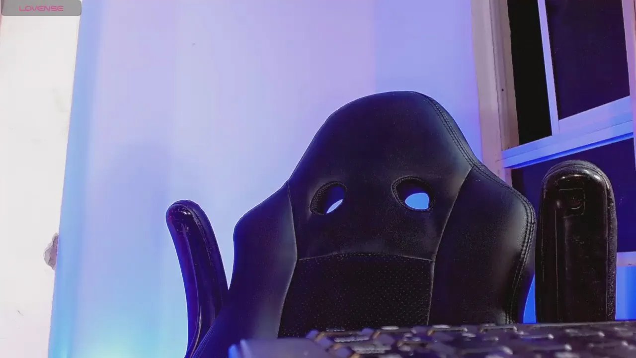 Freechat ArielMaurry on Cam4