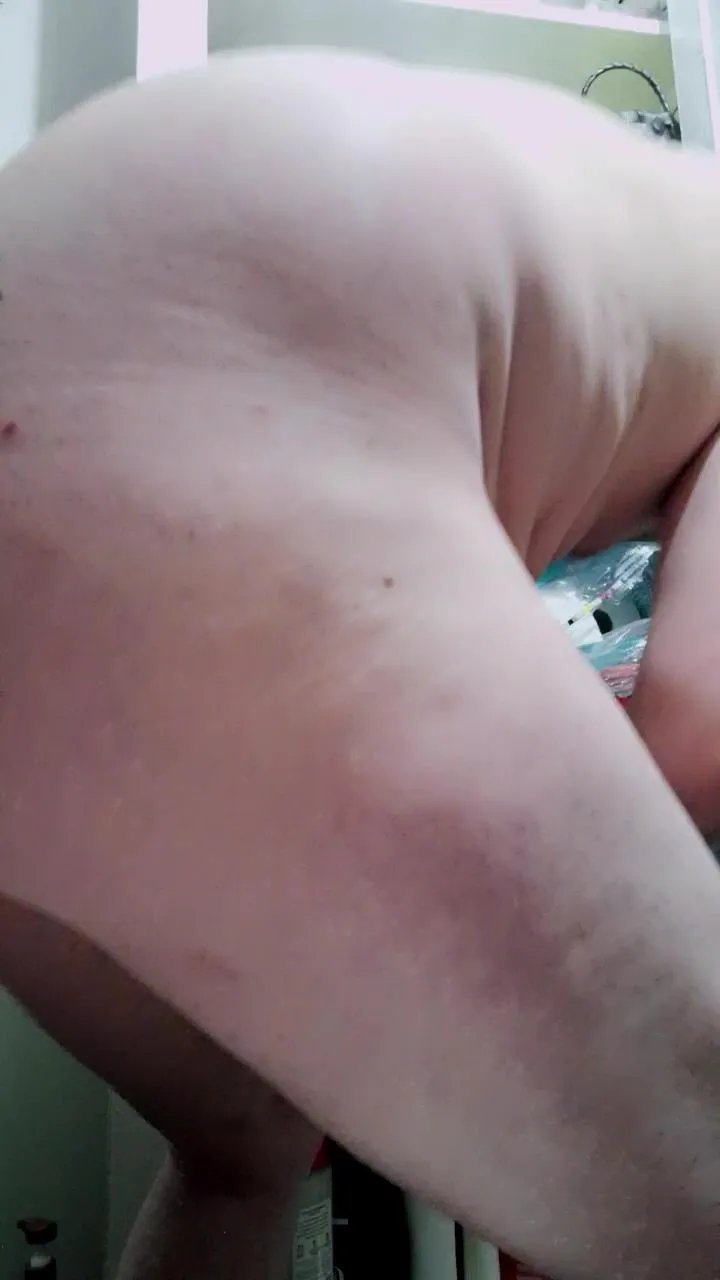 baby187bigdick1 on Cam4 