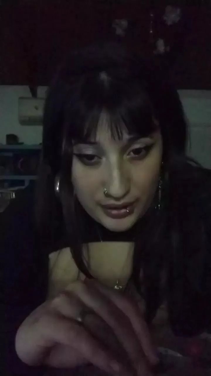 Offline babykypko on Cam4