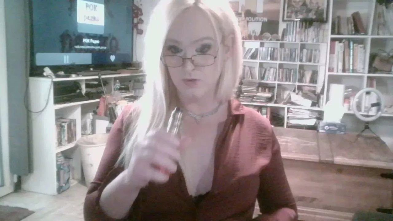 Offline Barbieandteddy on Cam4