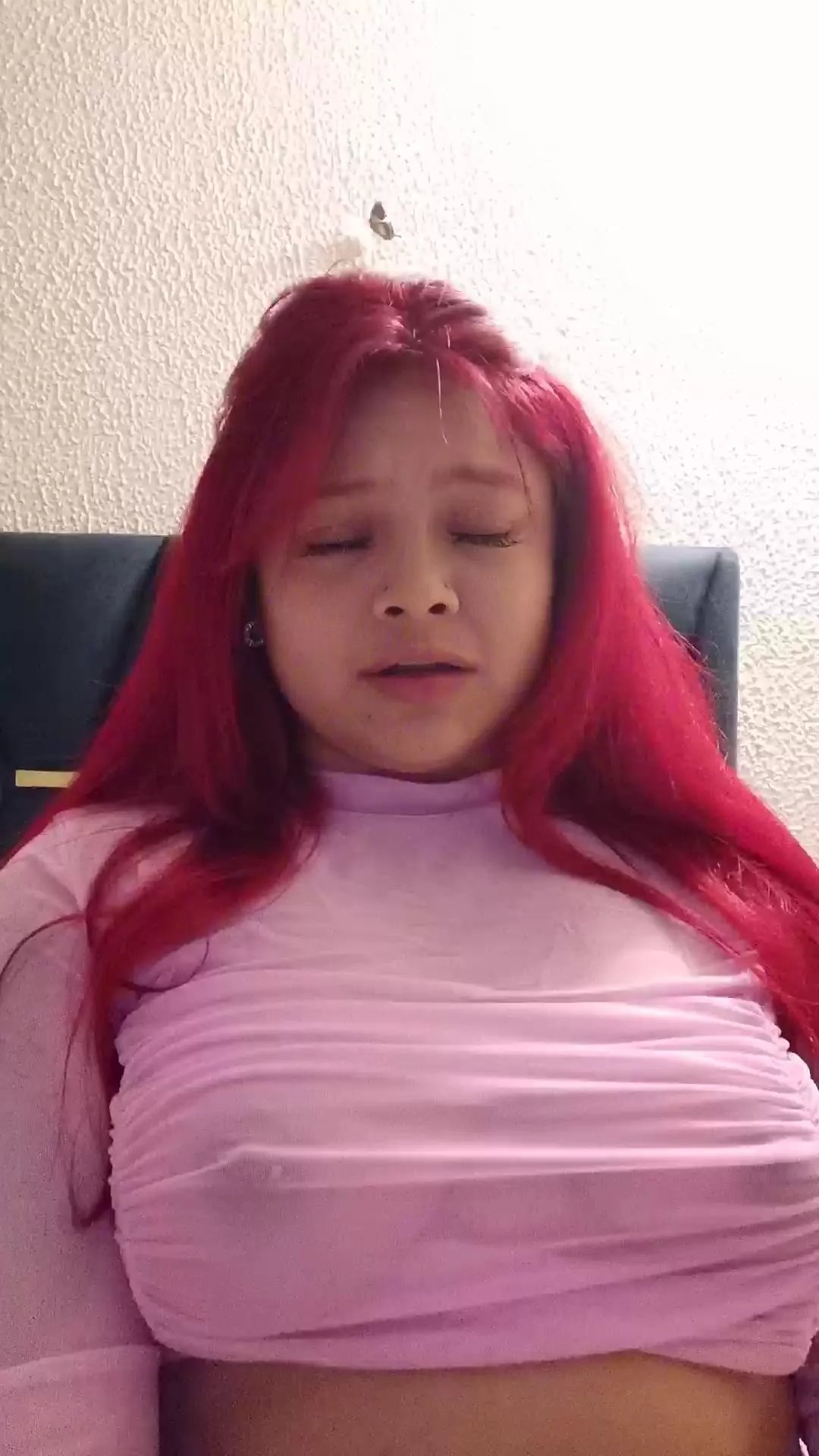 Offline barbiee_doll on Cam4