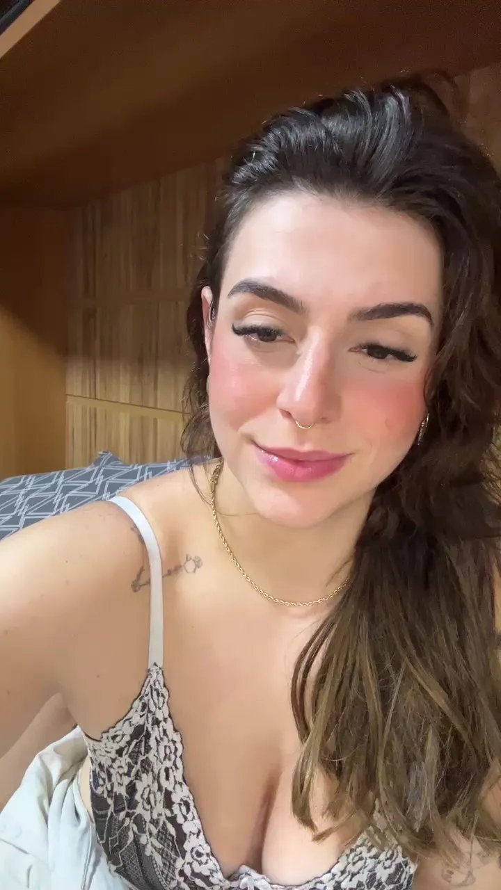 Offline barbiehot2 on Cam4