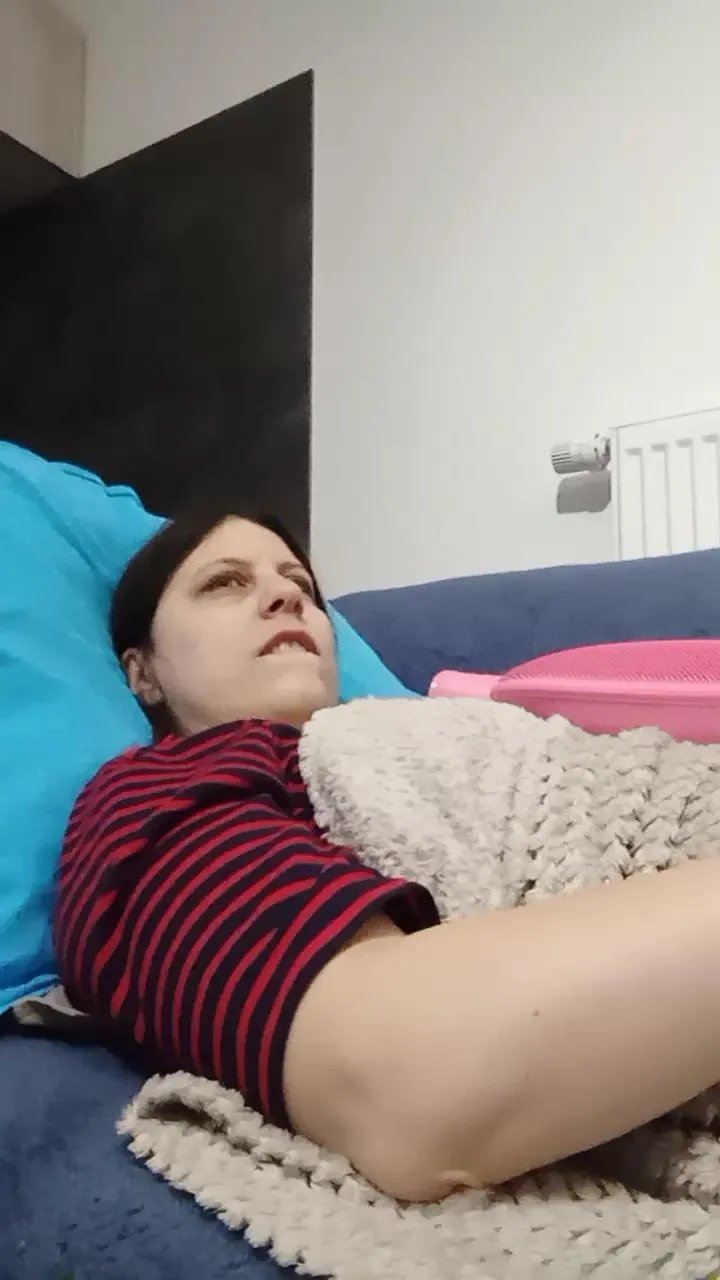 Offline barbielacdescy4 on Cam4