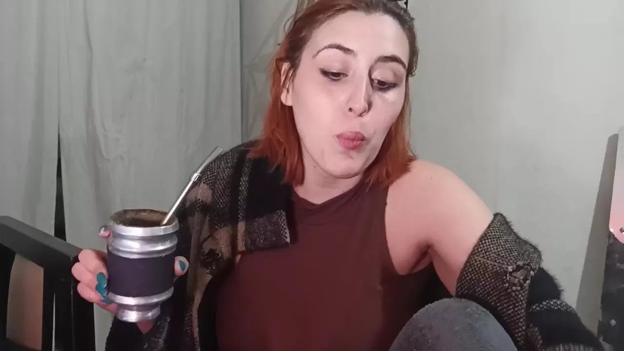 Offline BeluG24 on Cam4