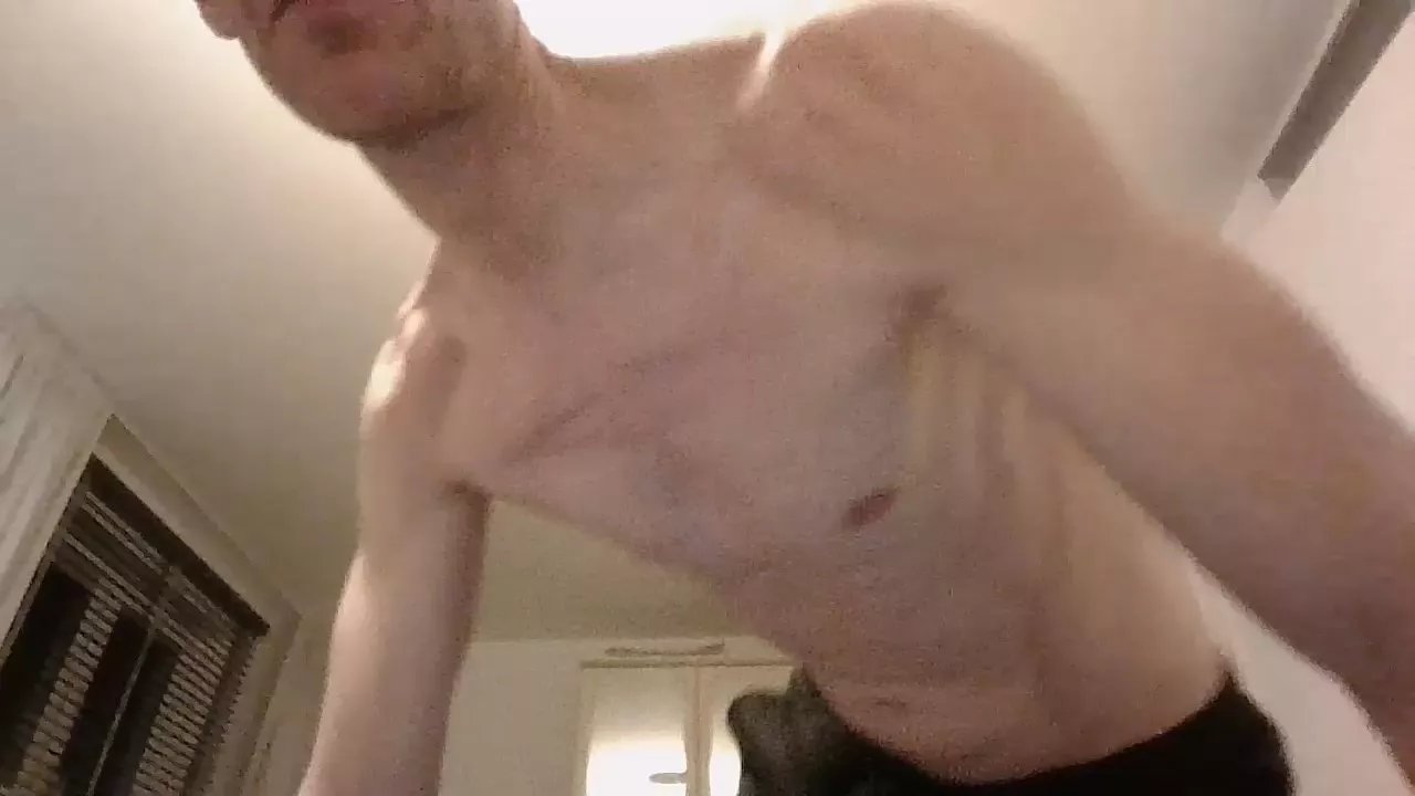 Offline Biek30 on Cam4